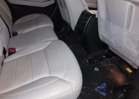 2015 Mercedes-Benz Ml 400 4Matic из США, поврежденный, VIN 4JGDA5GB4FA514256